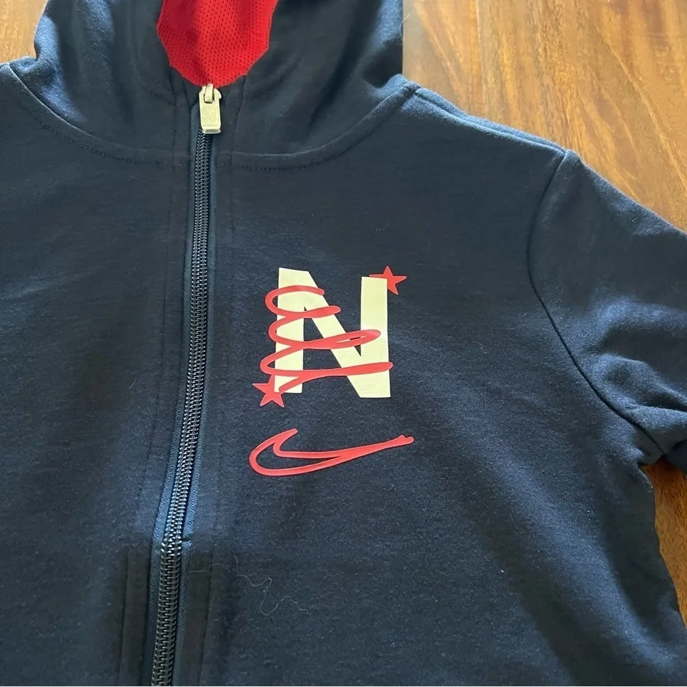 NWT Nike Boys Dri-Fit Zipup Hoodie Navy Blue Ted size 7